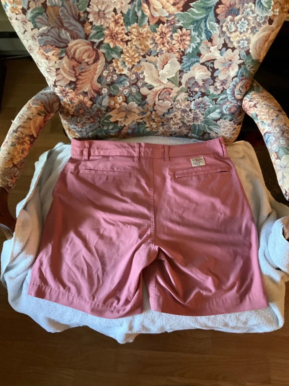 EUC Faherty All Day Shorts Pink Size 32